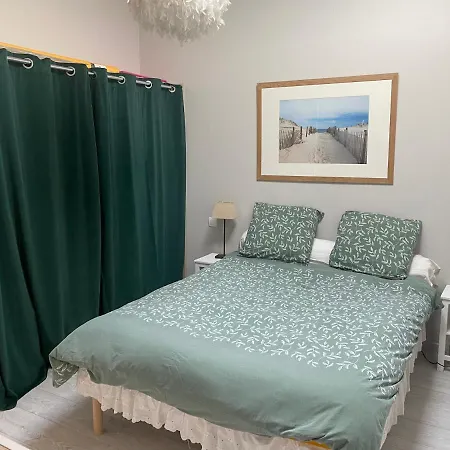 La De Veyrines Holiday home Merignac (Gironde)